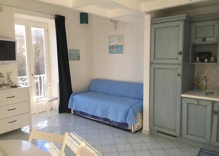 Santiago Vacation Home In Positano
